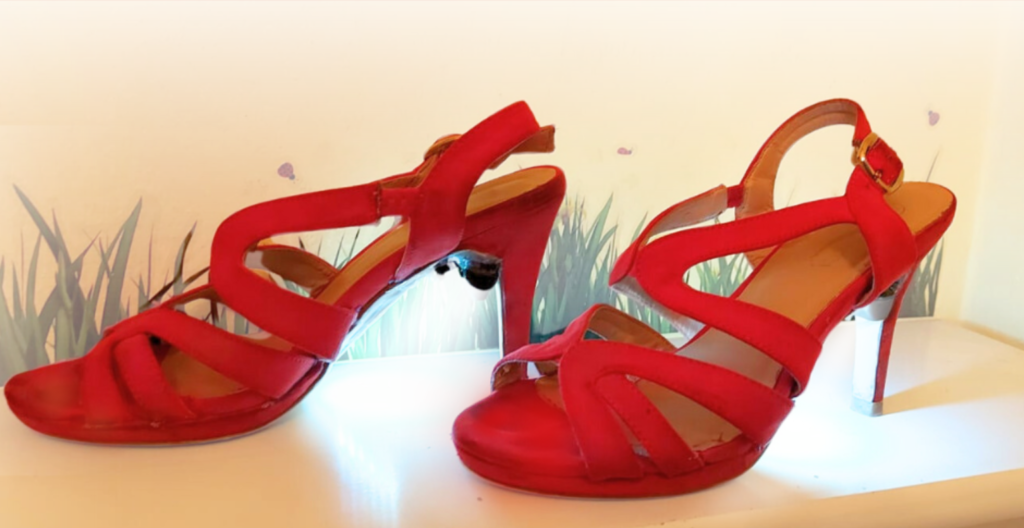 SCARPE DA BALLO CON LUCI LED