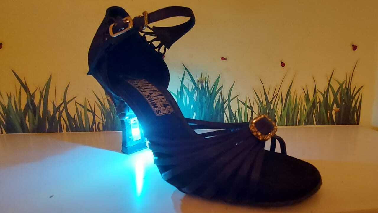 s-ballo scarpa per ballo latino con luci led Passione Magia Sentimento Eleganza Luce Passione Ballo Felicità Adrenalina Lusso